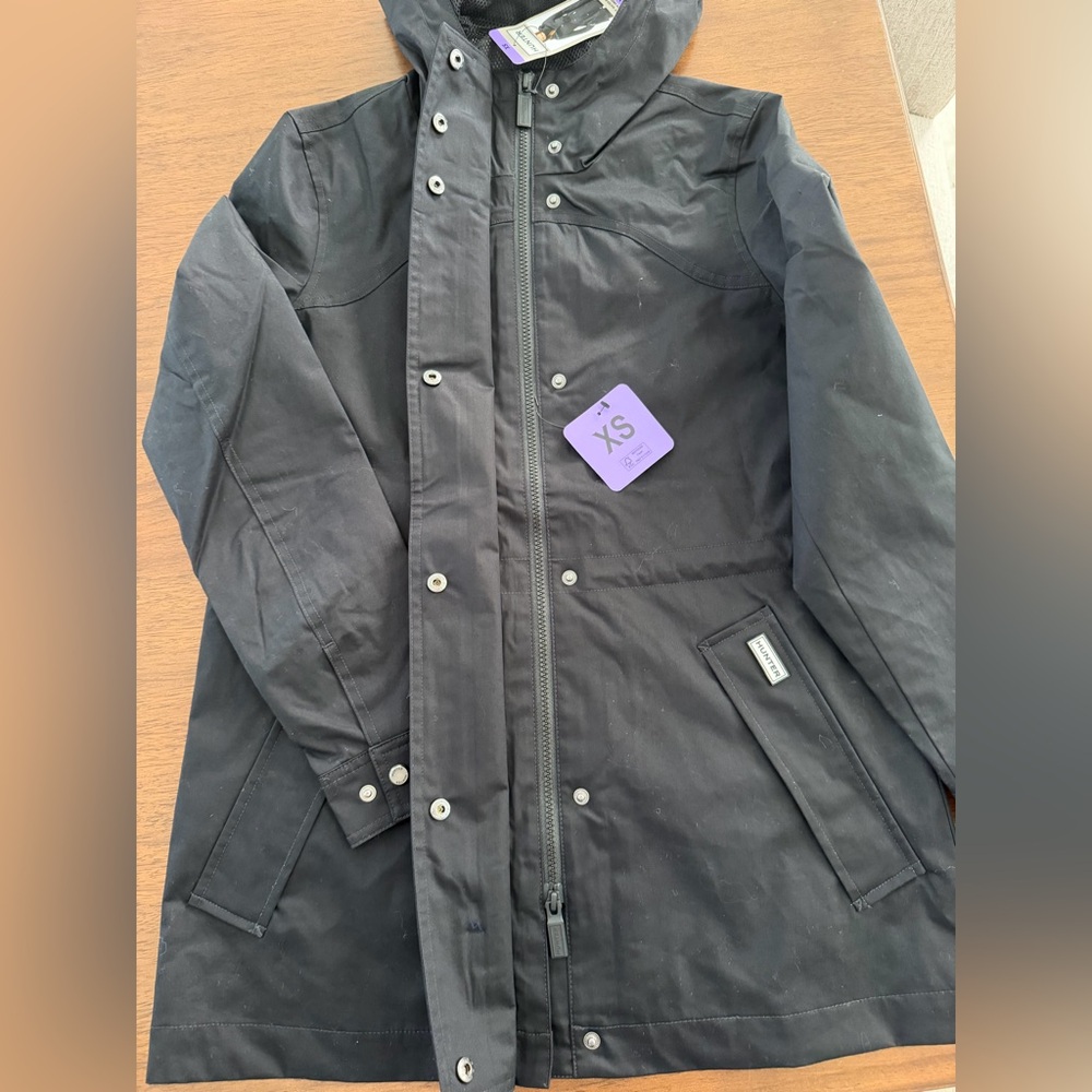 Hunter Black Water-Resistant Jacket - Picture 4 of 7